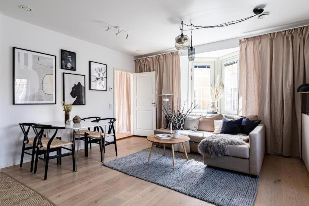 Beautiful And Modern Accommodation Near Stockholm City Exterior foto